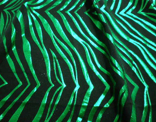 14.Kelly Green-Black Jungle Holo